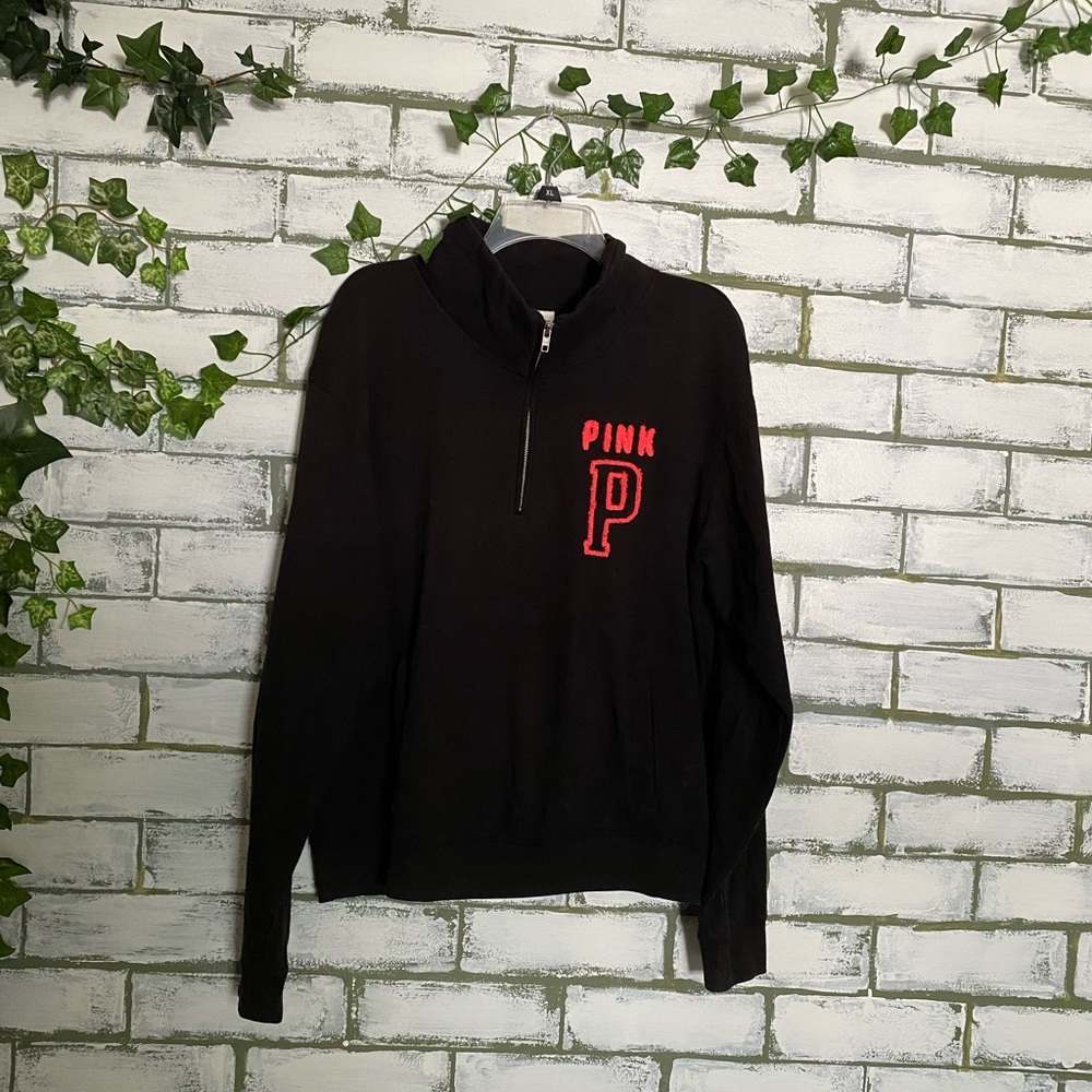 VS PINK black pullover